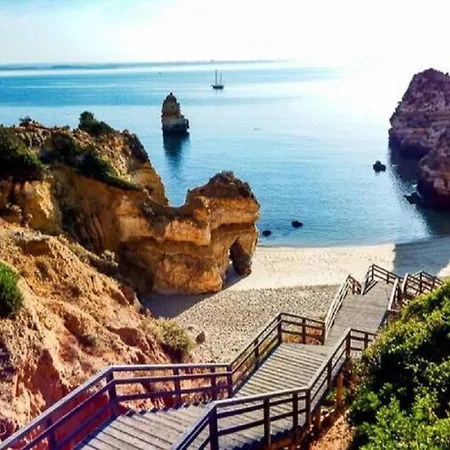 Wow Front View, 150 M To Beach, Wifi Apartment Lagos